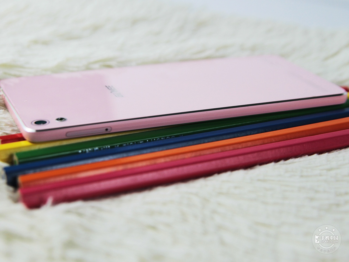 Gionee-Elife-S5.1-3