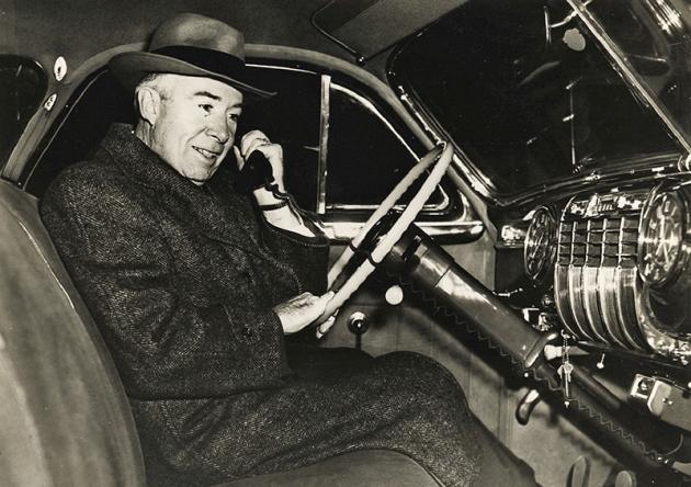 car-radiotelephone-1946-800-1