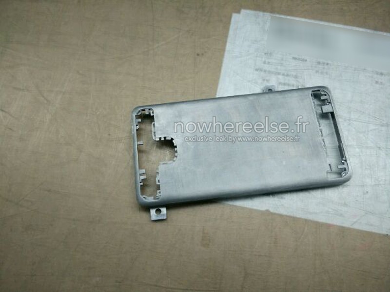 Samsung Galaxy S6 kovové telo (2)
