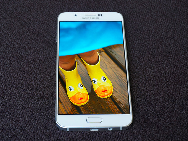 Samsung-Galaxy-A8 (9)