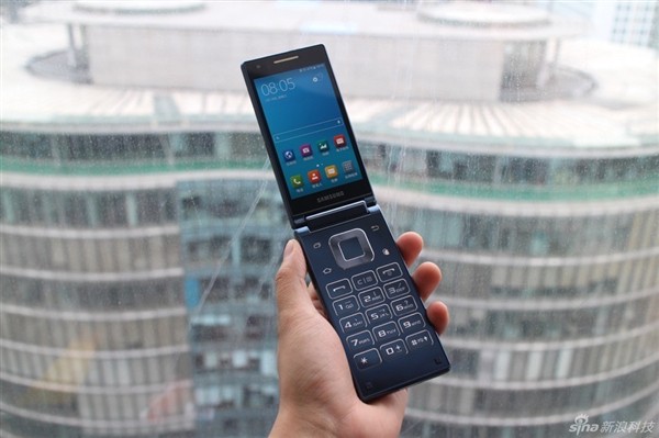 Samsung-SM-G9198-Android-vyklapacka-4