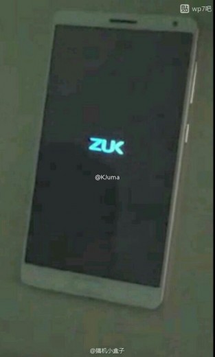 zuk-edge-1